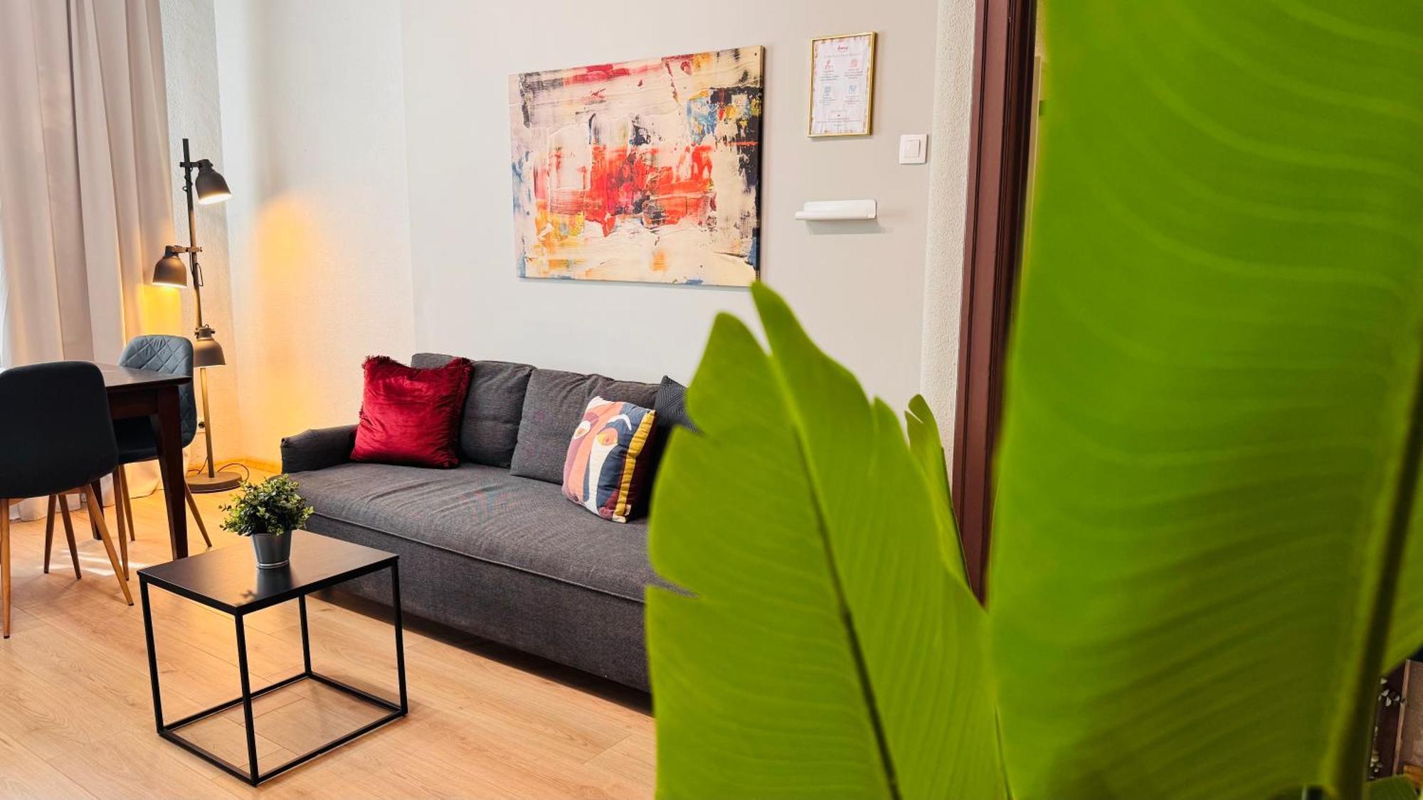 Ideal Home - Spacious & Modern Accommodation Near Unirii Square Βουκουρέστι Δωμάτιο φωτογραφία
