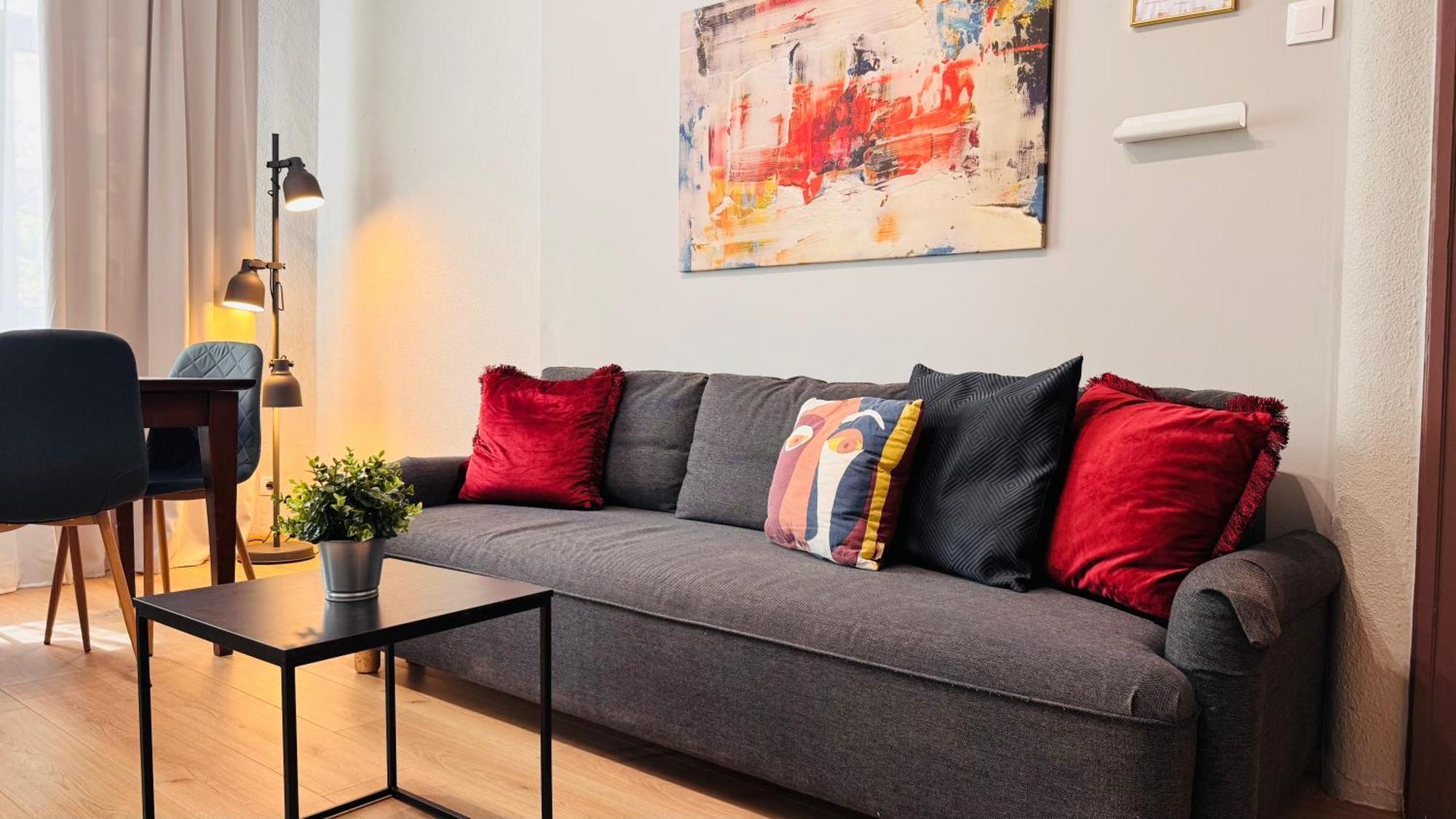 Ideal Home - Spacious & Modern Accommodation Near Unirii Square Βουκουρέστι Δωμάτιο φωτογραφία