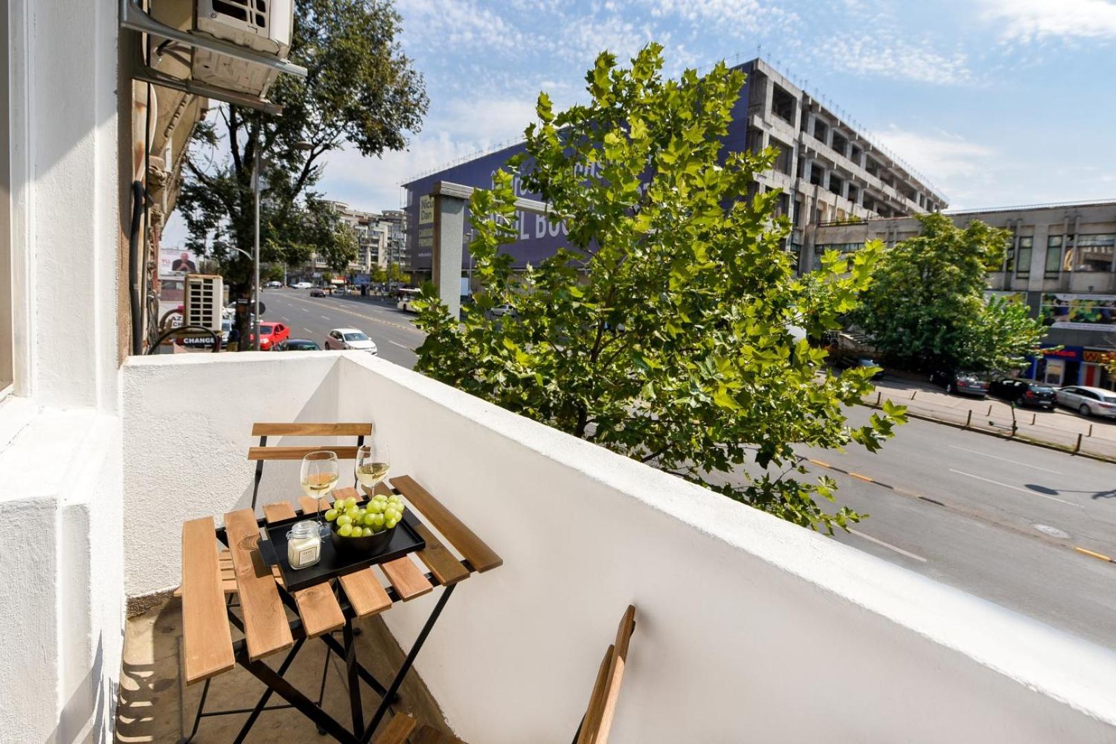 Ideal Home - Spacious & Modern Accommodation Near Unirii Square Βουκουρέστι Εξωτερικό φωτογραφία