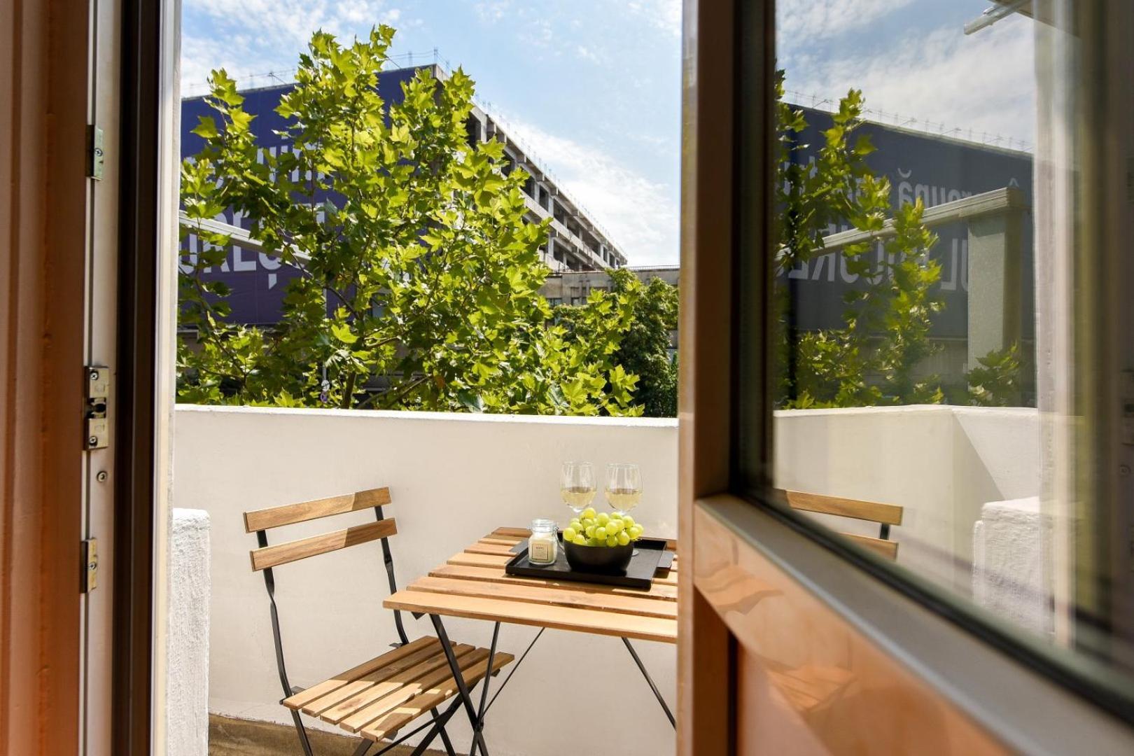 Ideal Home - Spacious & Modern Accommodation Near Unirii Square Βουκουρέστι Εξωτερικό φωτογραφία